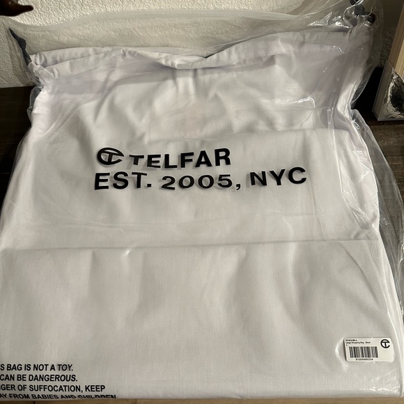 ❤️❤️❤️ SOLD!!!  NWT - IMMEDIATE SHIP - BRAND NEW TELFAR LARGE SHOPPING BAG - Picture 4 of 8